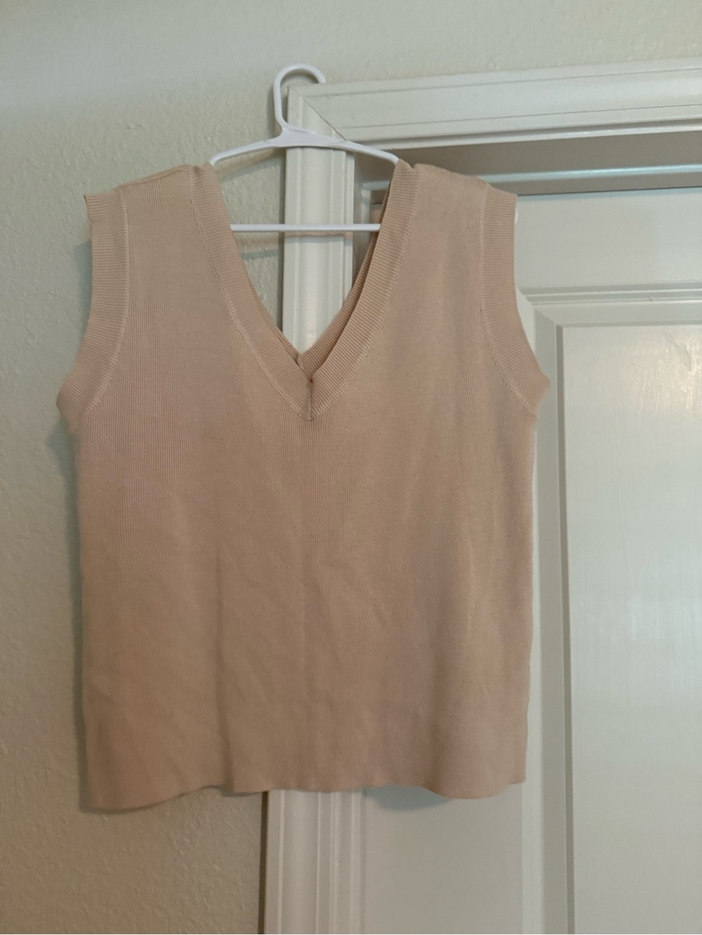 Sleeveless V-Neck Knit Tank Top - Beige